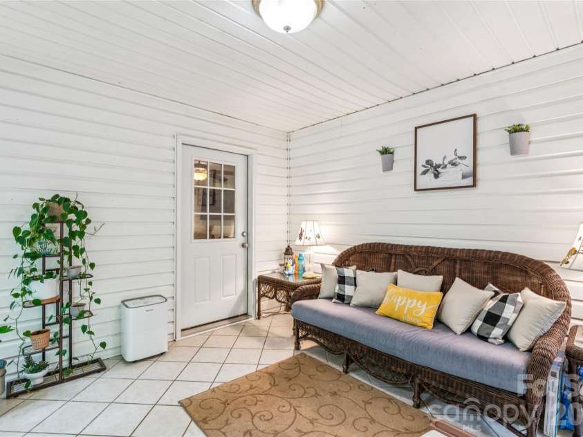 505 Wesley Drive, Salisbury, NC 28146.  MLS# CAR4396083, YatesRealty ID 34913. 4 seasons room!