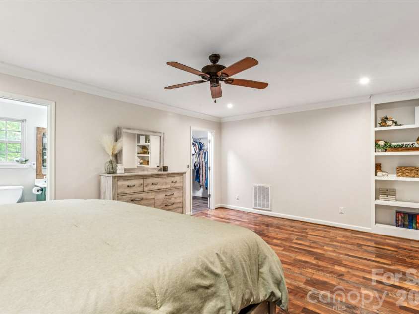 505 Wesley Drive, Salisbury, NC 28146.  MLS# CAR4396083, YatesRealty ID 34913. Primary bedroom