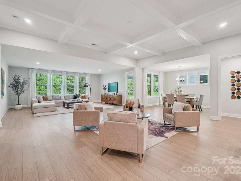 13222 Cozy Court, Charlotte, NC 28215.  MLS# CAR4296826, YatesRealty ID 34915. 