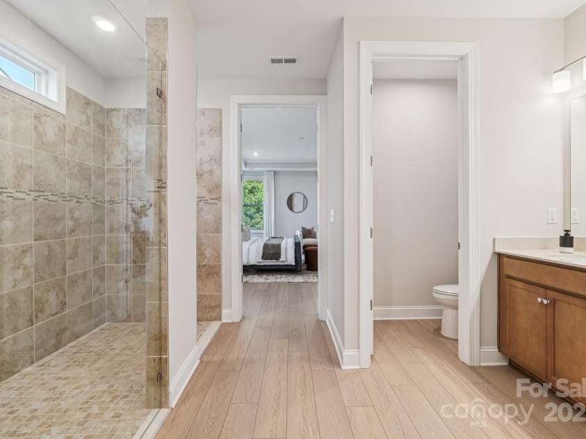 13222 Cozy Court, Charlotte, NC 28215.  MLS# CAR4296826, YatesRealty ID 34915. 