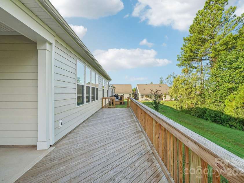 13222 Cozy Court, Charlotte, NC 28215.  MLS# CAR4296826, YatesRealty ID 34915. 
