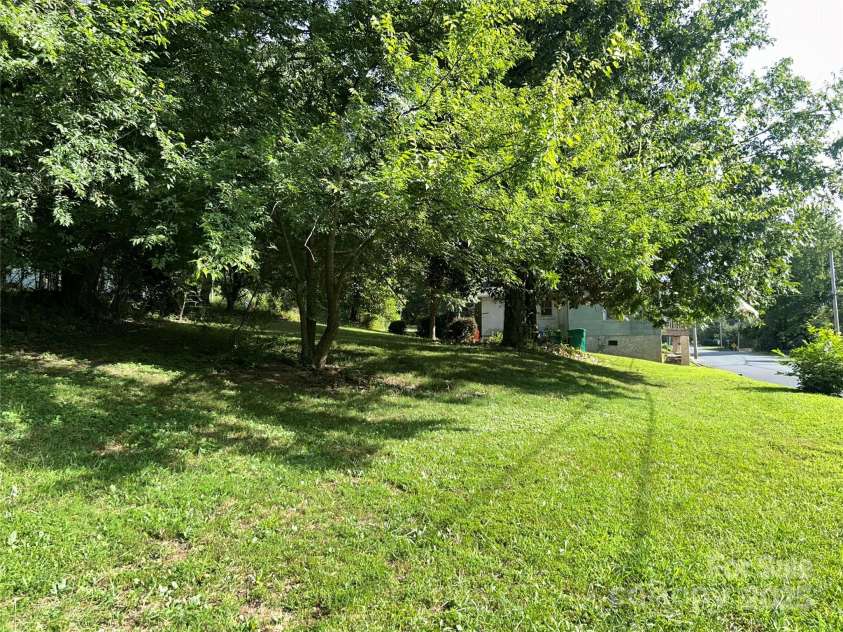 1003 Lundix Street, Albemarle, NC 28001.  MLS# CAR4296762, YatesRealty ID 34916. 