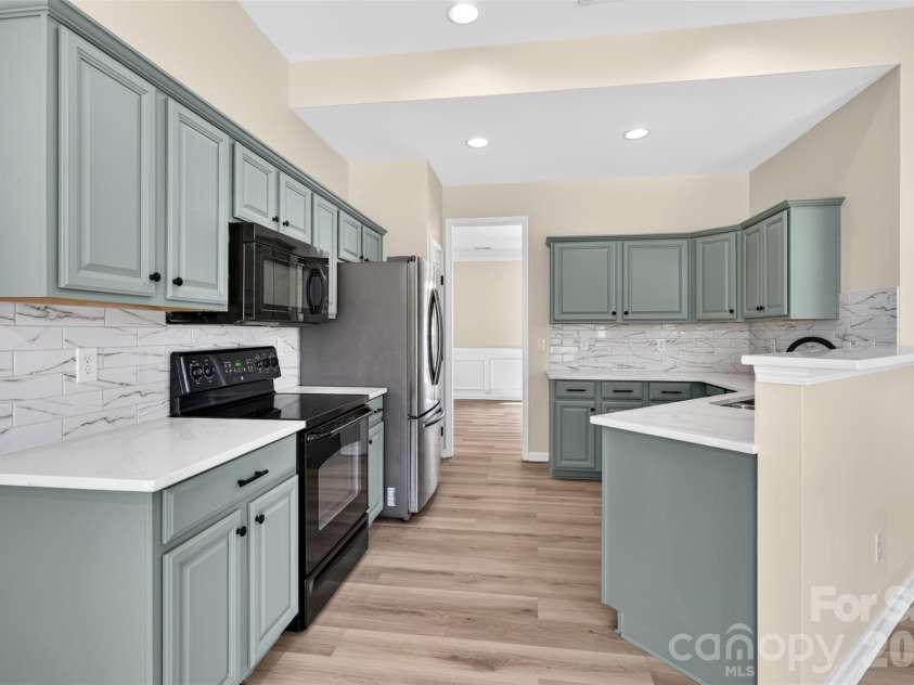 104 Pine Lake Drive, Monroe, NC 28110.  MLS# CAR4397267, YatesRealty ID 34918. 