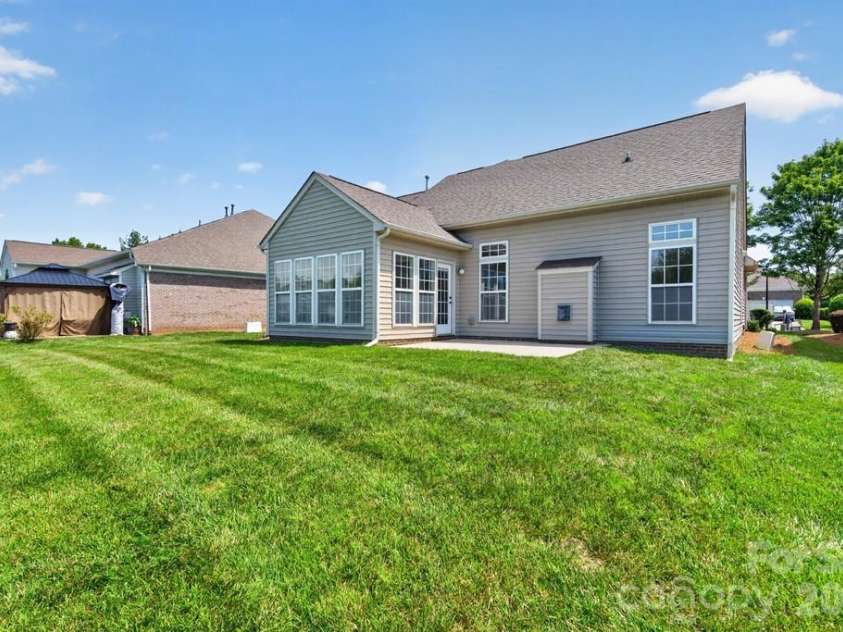 104 Pine Lake Drive, Monroe, NC 28110.  MLS# CAR4397267, YatesRealty ID 34918. 