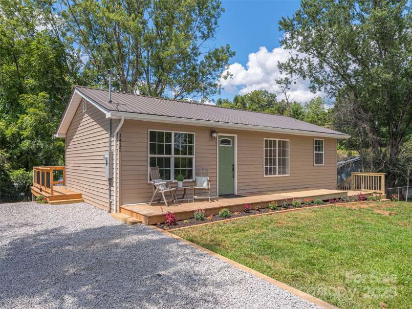 1412 Dutch Cove Road, Canton, NC 28716.  MLS# CAR4296541, YatesRealty ID 34918. 