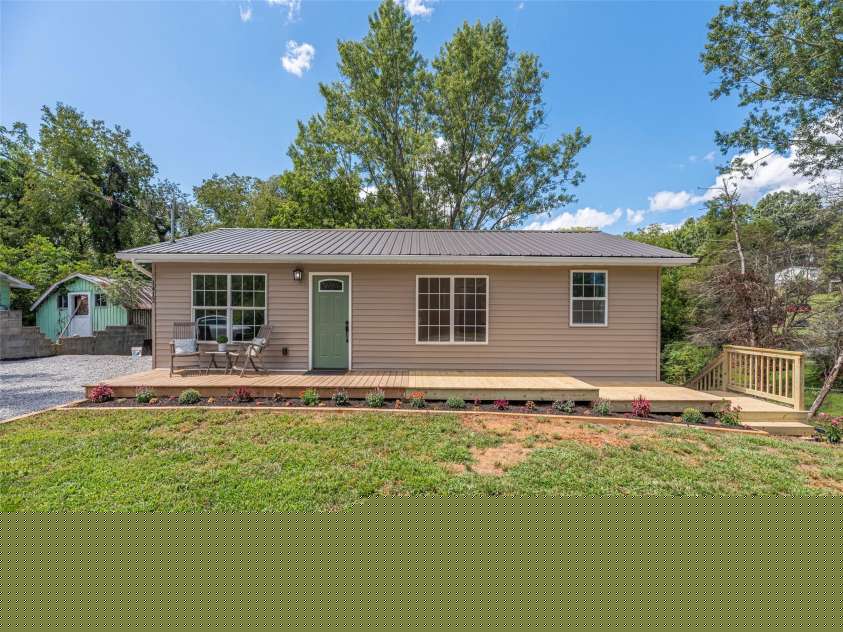 1412 Dutch Cove Road, Canton, NC 28716.  MLS# CAR4296541, YatesRealty ID 34918. 