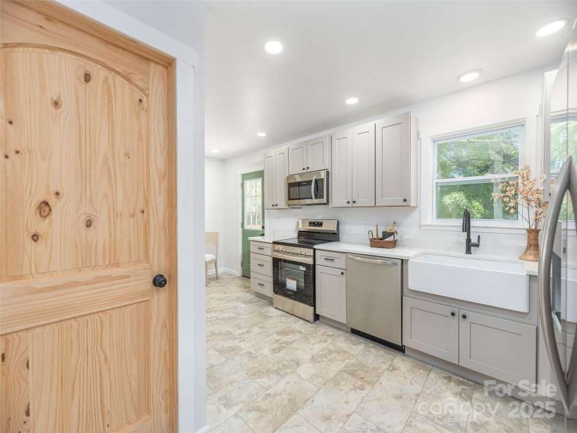 1412 Dutch Cove Road, Canton, NC 28716.  MLS# CAR4296541, YatesRealty ID 34918. 