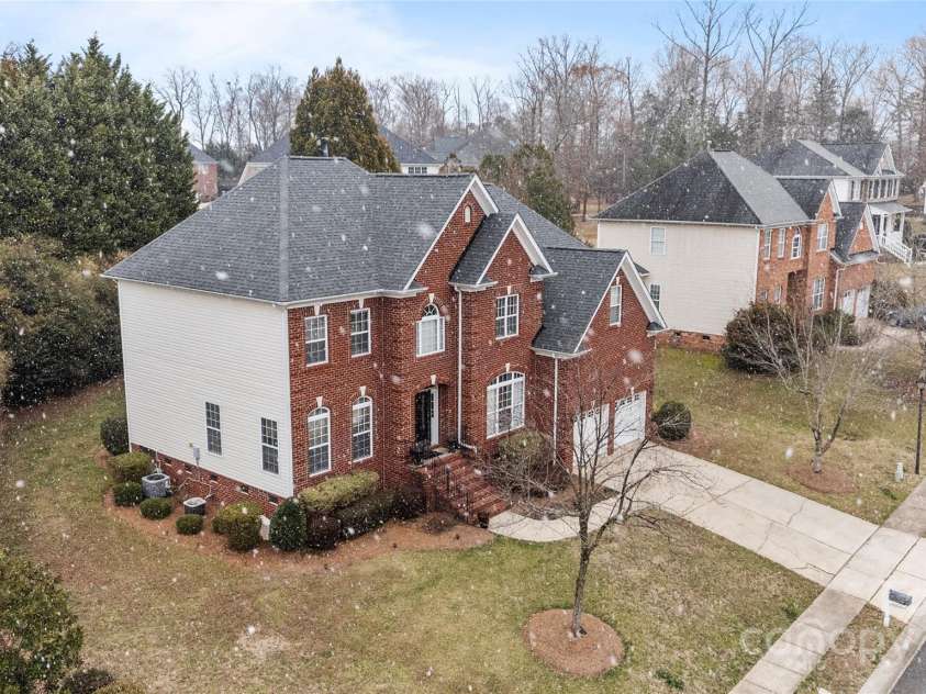 13132 Purple Dawn Drive, Charlotte, NC 28213.  MLS# CAR4224814, YatesRealty ID 3492. 