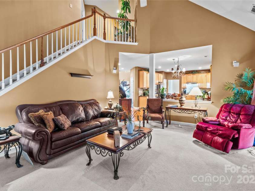 13132 Purple Dawn Drive, Charlotte, NC 28213.  MLS# CAR4224814, YatesRealty ID 3492. 