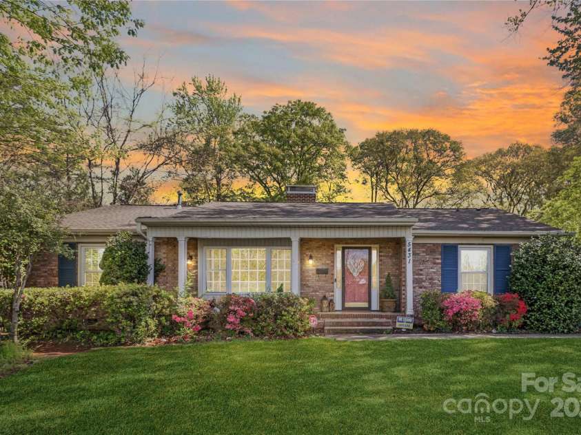 5431 Park Road, Charlotte, NC 28209.  MLS# CAR4205433, YatesRealty ID 3492. 