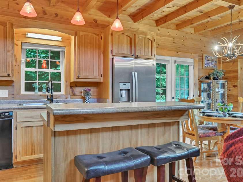 124 Small Creek Drive, Lake Lure, NC 28746.  MLS# CAR4396298, YatesRealty ID 34920. Open eams