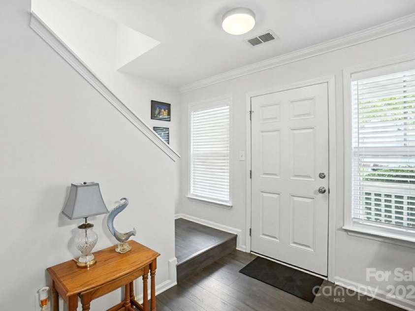 6523 Point Comfort Lane, Charlotte, NC 28226.  MLS# CAR4297368, YatesRealty ID 34920. 