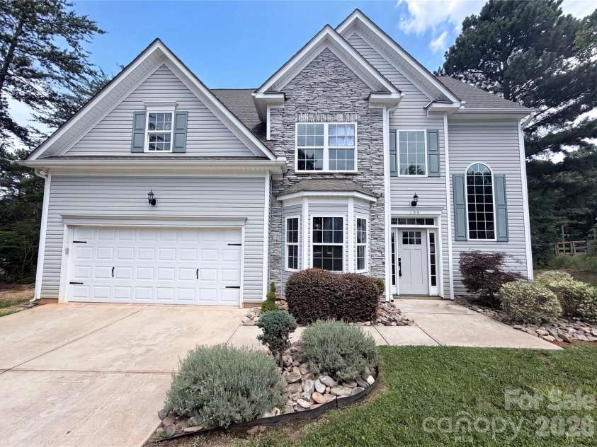 134 Windstone Drive, Troutman, NC 28166.  MLS# CAR4399348, YatesRealty ID 34921. 