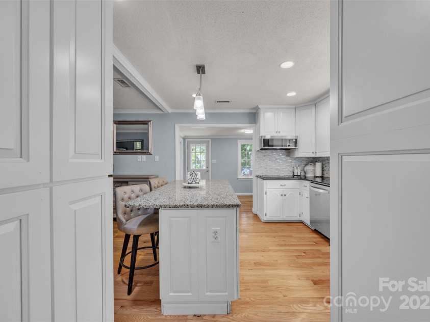 312 2nd Avenue, Conover, NC 28613.  MLS# CAR4296874, YatesRealty ID 34923. 