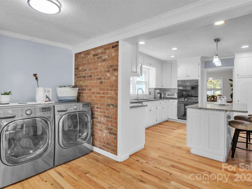 312 2nd Avenue, Conover, NC 28613.  MLS# CAR4296874, YatesRealty ID 34923. 