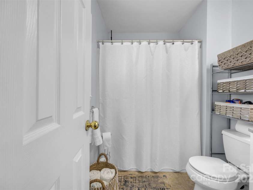 312 2nd Avenue, Conover, NC 28613.  MLS# CAR4296874, YatesRealty ID 34923. 