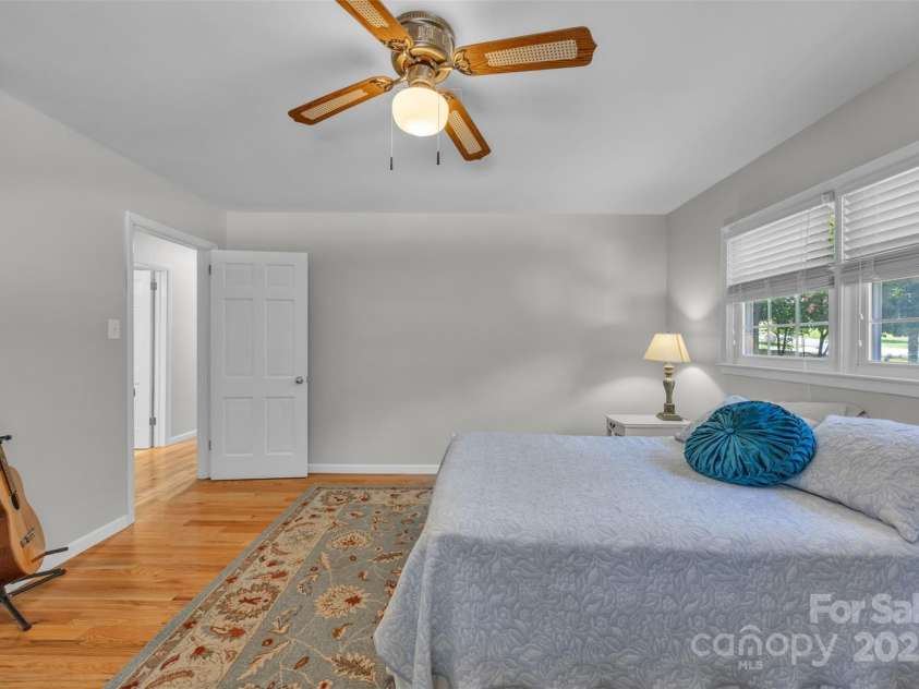 312 2nd Avenue, Conover, NC 28613.  MLS# CAR4296874, YatesRealty ID 34923. 