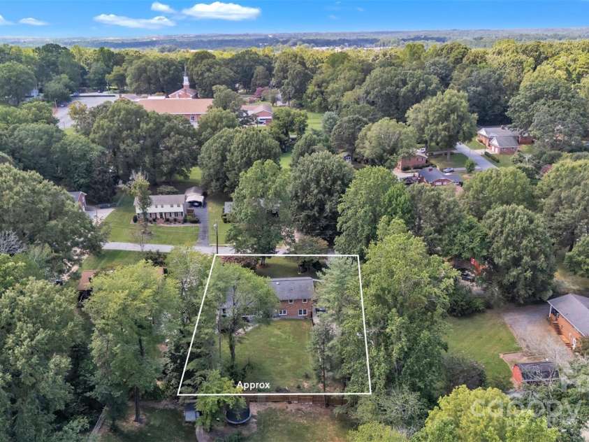 312 2nd Avenue, Conover, NC 28613.  MLS# CAR4296874, YatesRealty ID 34923. 