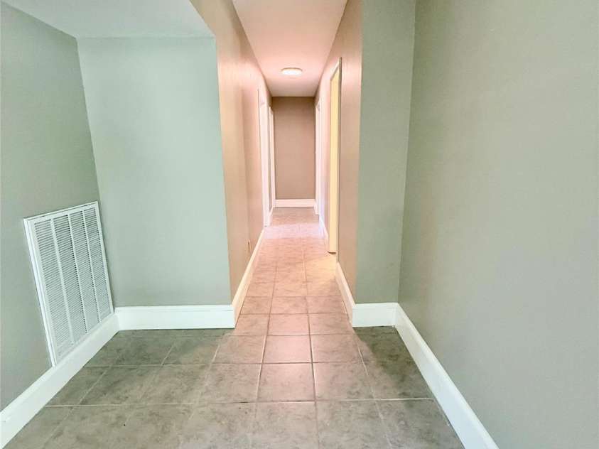 137 Forest Hills Drive, Gaffney, SC 29340.  MLS# CAR4297564, YatesRealty ID 34926. 