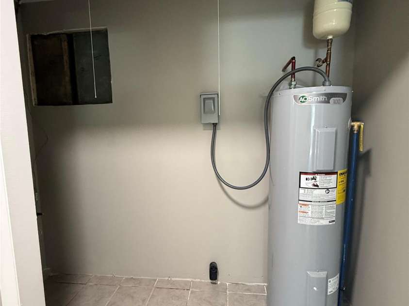 137 Forest Hills Drive, Gaffney, SC 29340.  MLS# CAR4297564, YatesRealty ID 34926. 