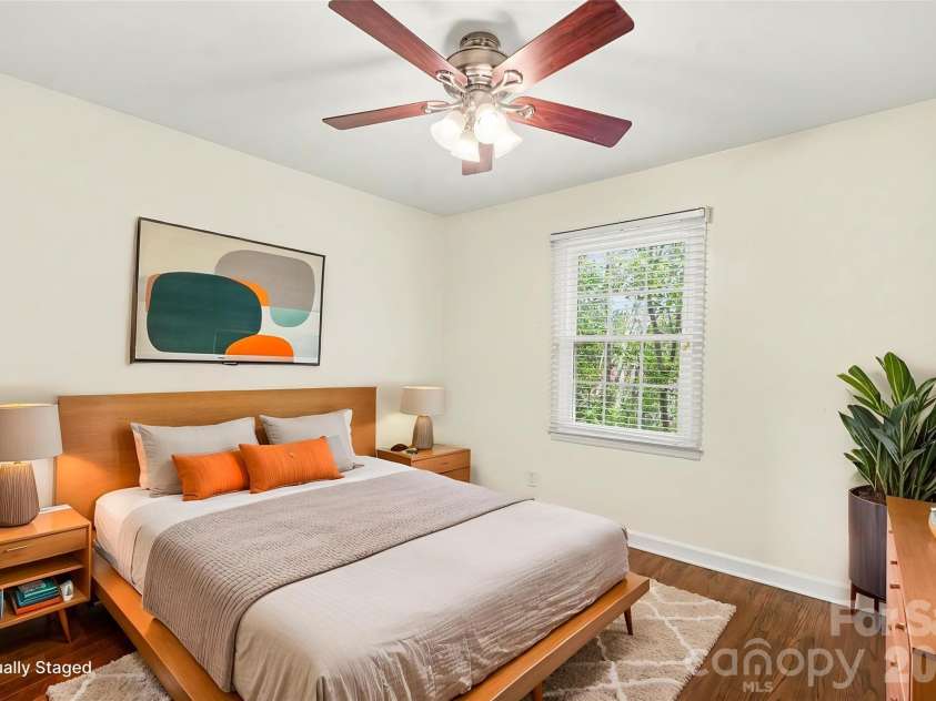 4333 Hathaway Street, Charlotte, NC 28211.  MLS# CAR4397324, YatesRealty ID 34926. 