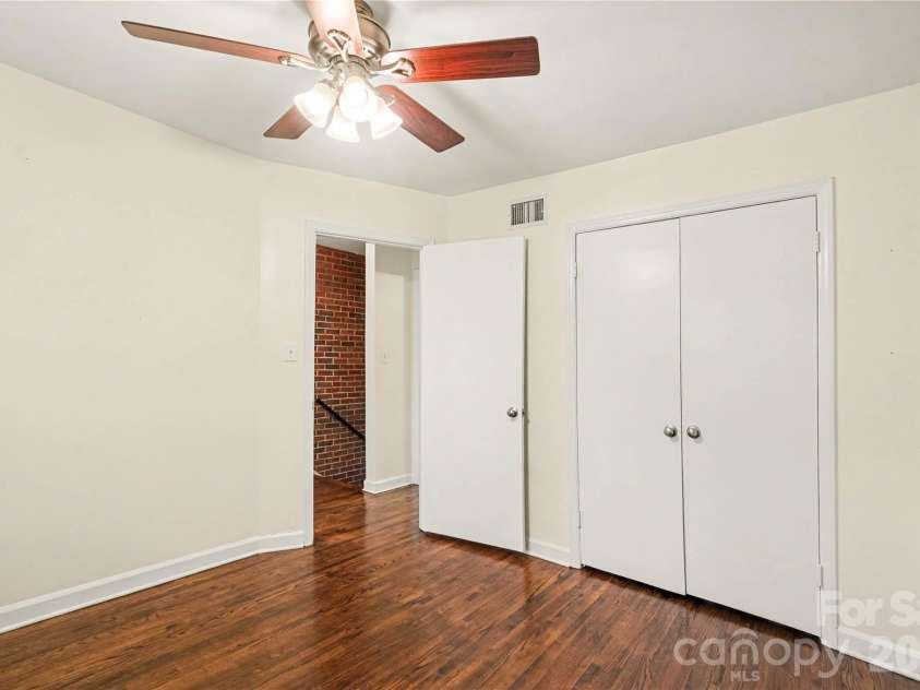 4333 Hathaway Street, Charlotte, NC 28211.  MLS# CAR4397324, YatesRealty ID 34926. Second Bedroom