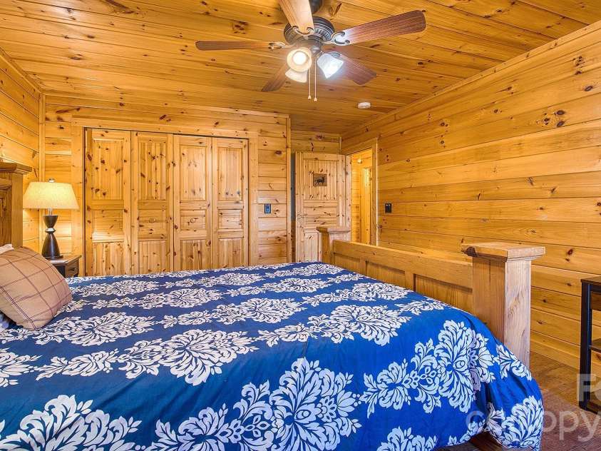 41 Nanny Patch Cove, Maggie Valley, NC 28751.  MLS# CAR4391200, YatesRealty ID 34927. 3rd bedroom #2