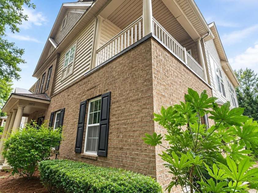 14712 Vernazza Place, Charlotte, NC 28277.  MLS# CAR4399018, YatesRealty ID 34928. 