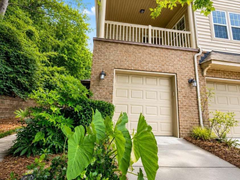 14712 Vernazza Place, Charlotte, NC 28277.  MLS# CAR4399018, YatesRealty ID 34928. 