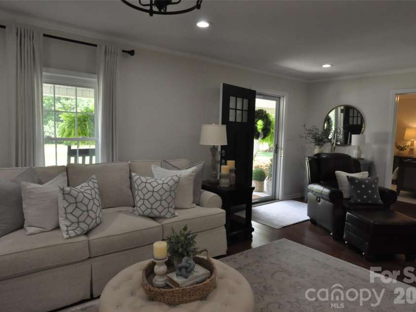 1834 Josie Road, Blackstock, SC 29014.  MLS# CAR4394974, YatesRealty ID 34929. 