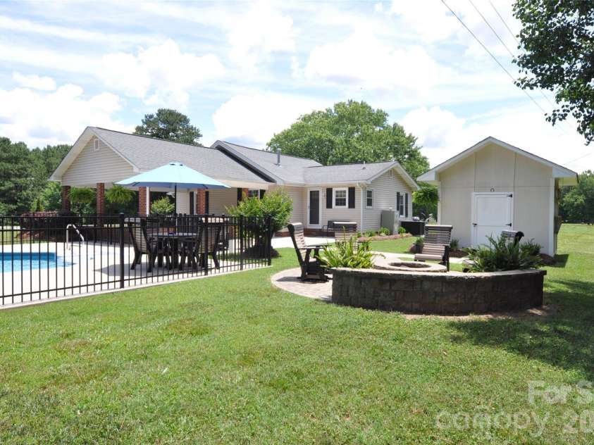 1834 Josie Road, Blackstock, SC 29014.  MLS# CAR4394974, YatesRealty ID 34929. 