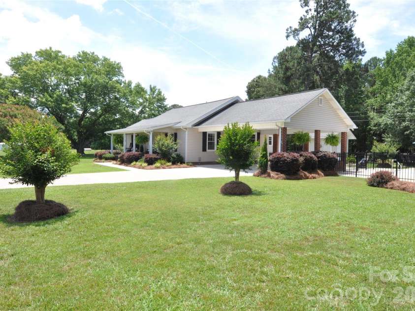 1834 Josie Road, Blackstock, SC 29014.  MLS# CAR4394974, YatesRealty ID 34929. 