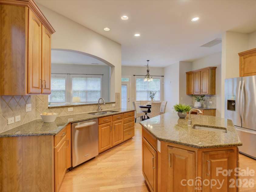 4938 Mesa Verde Road, Charlotte, NC 28277.  MLS# CAR4395101, YatesRealty ID 34931. 