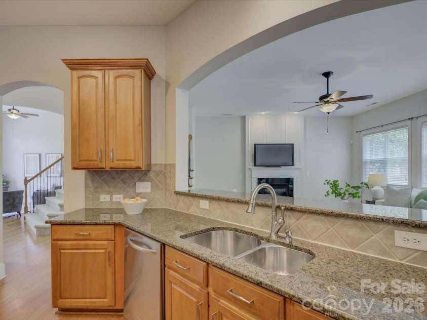 4938 Mesa Verde Road, Charlotte, NC 28277.  MLS# CAR4395101, YatesRealty ID 34931. 