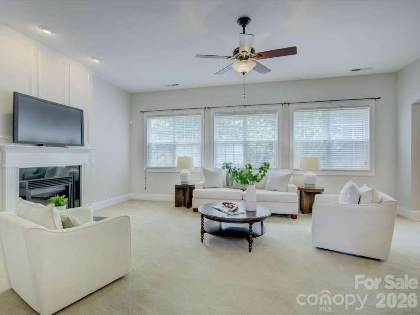 4938 Mesa Verde Road, Charlotte, NC 28277.  MLS# CAR4395101, YatesRealty ID 34931. 