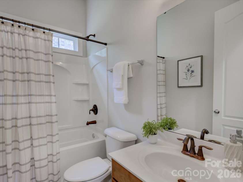 4938 Mesa Verde Road, Charlotte, NC 28277.  MLS# CAR4395101, YatesRealty ID 34931. 