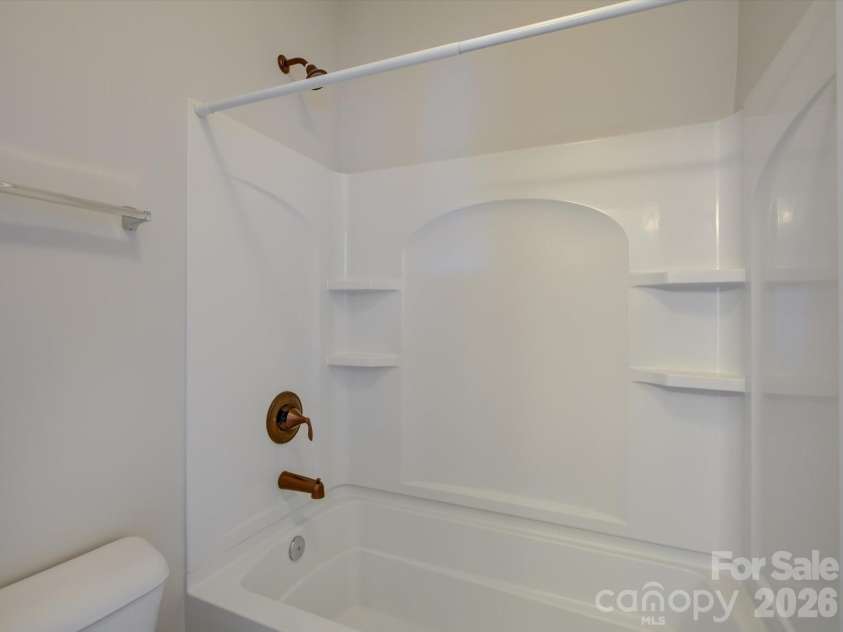 4938 Mesa Verde Road, Charlotte, NC 28277.  MLS# CAR4395101, YatesRealty ID 34931. 