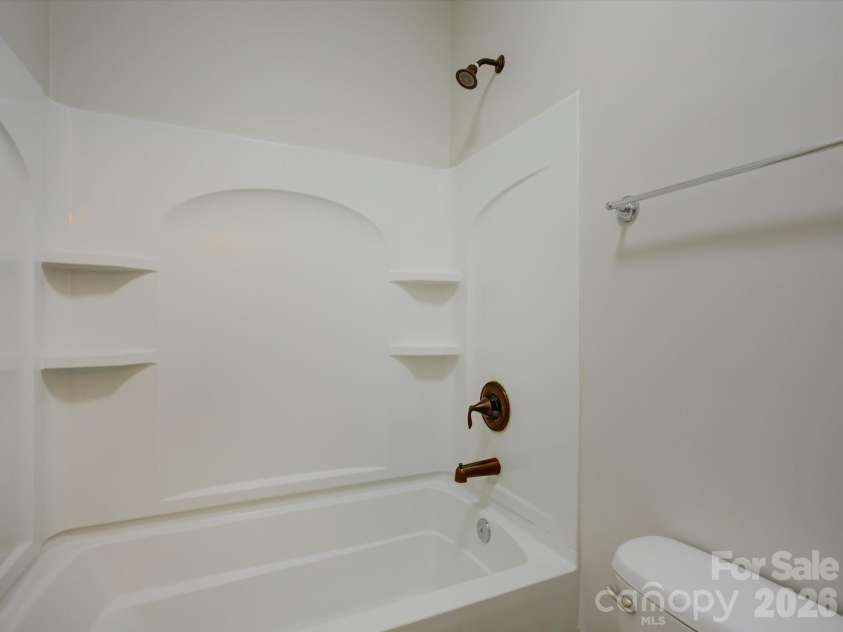 4938 Mesa Verde Road, Charlotte, NC 28277.  MLS# CAR4395101, YatesRealty ID 34931. 