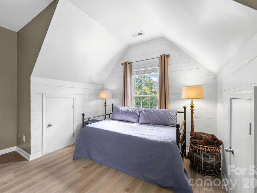 3085 River Bend Drive, Tega Cay, SC 29708.  MLS# CAR4394561, YatesRealty ID 34933. 