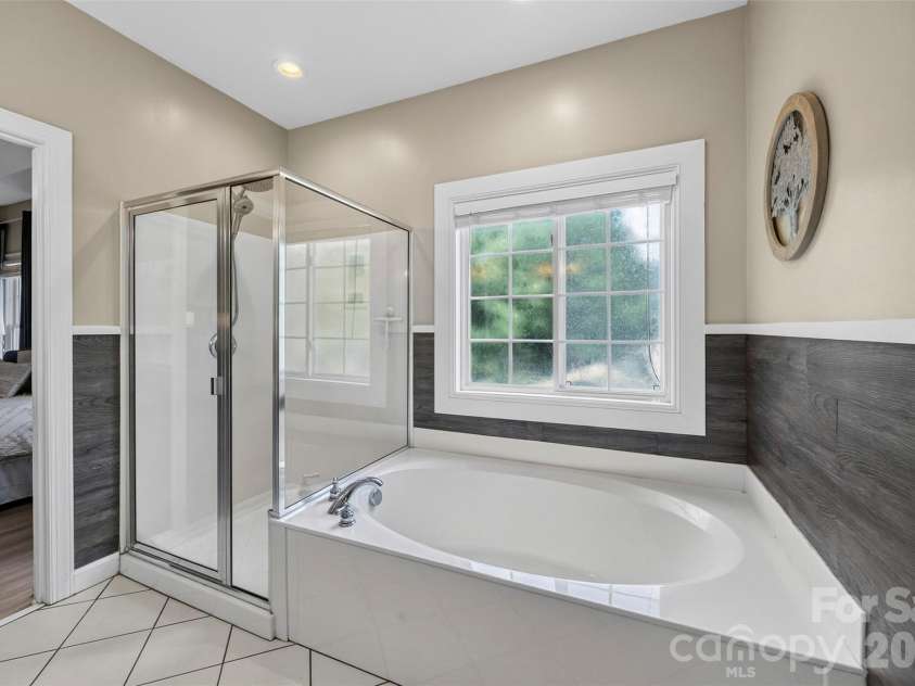 3085 River Bend Drive, Tega Cay, SC 29708.  MLS# CAR4394561, YatesRealty ID 34933. 