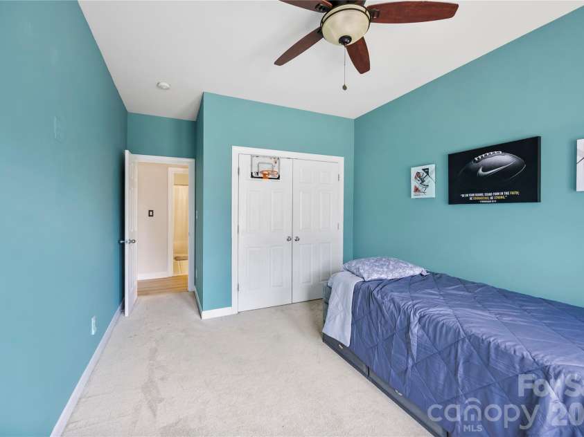 3085 River Bend Drive, Tega Cay, SC 29708.  MLS# CAR4394561, YatesRealty ID 34933. 