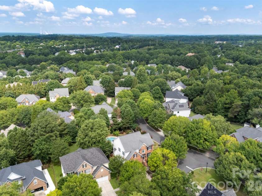 3085 River Bend Drive, Tega Cay, SC 29708.  MLS# CAR4394561, YatesRealty ID 34933. 