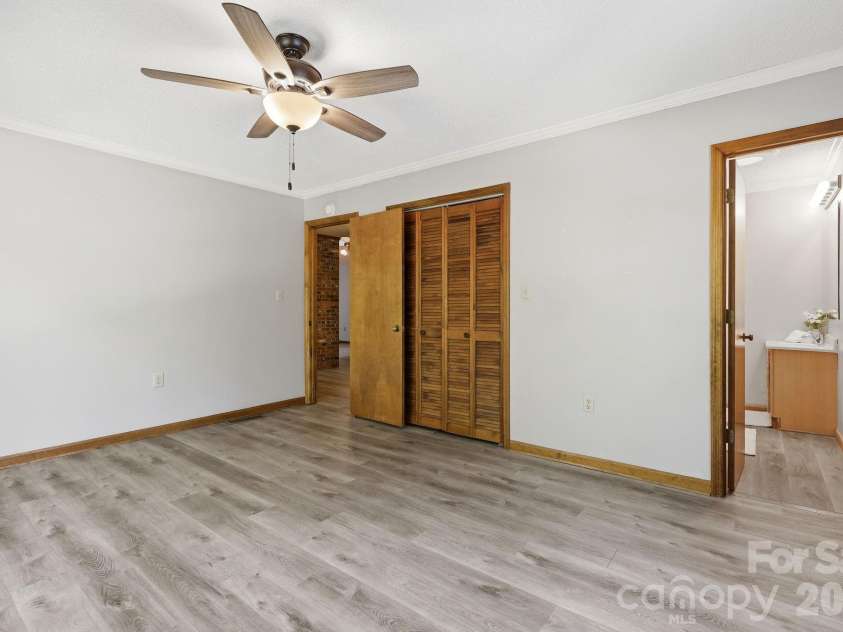 1 Mountain Heritage Place, Candler, NC 28715.  MLS# CAR4378436, YatesRealty ID 34935. 1st bedroom ensuite