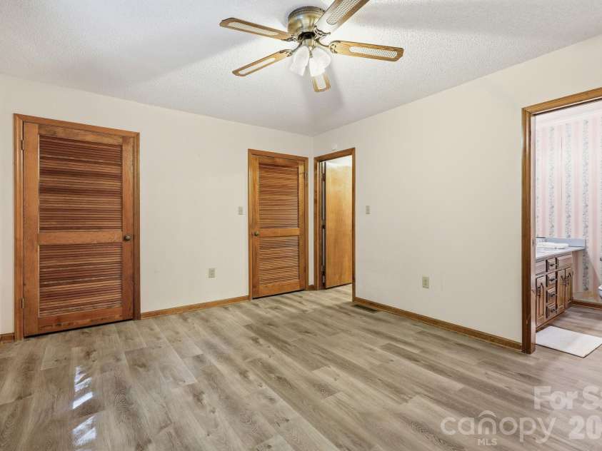 1 Mountain Heritage Place, Candler, NC 28715.  MLS# CAR4378436, YatesRealty ID 34935. 2nd bedroom ensuite