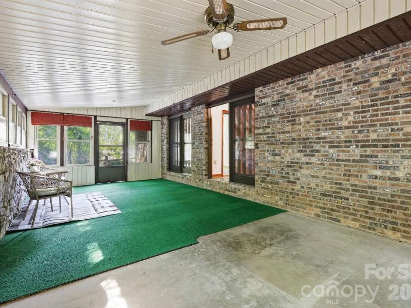 1 Mountain Heritage Place, Candler, NC 28715.  MLS# CAR4378436, YatesRealty ID 34935. 3 season room