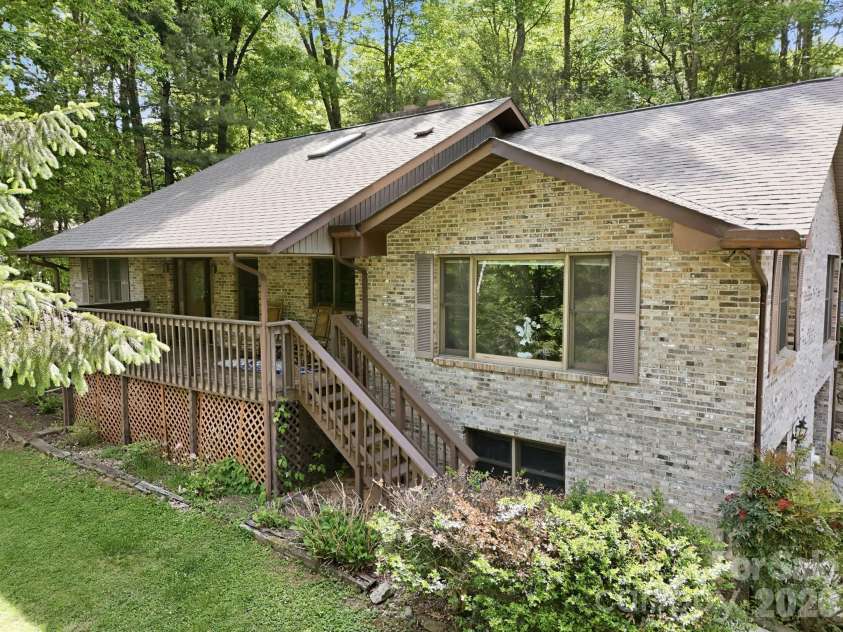 1 Mountain Heritage Place, Candler, NC 28715.  MLS# CAR4378436, YatesRealty ID 34935. 