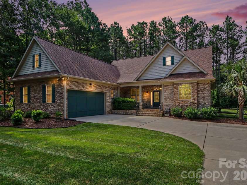 2062 Brandt Road, York, SC 29745.  MLS# CAR4398842, YatesRealty ID 34936. 