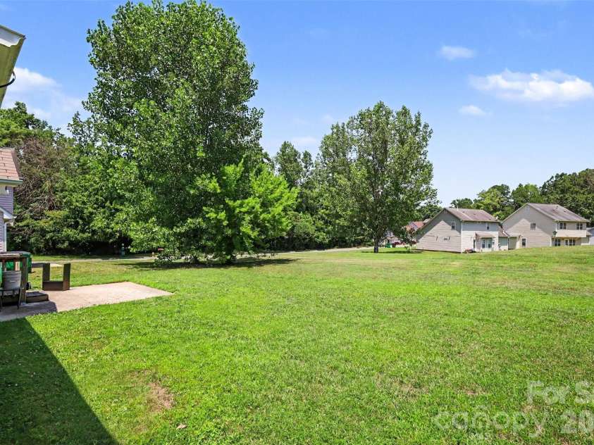1440 Bells Knox Road, Charlotte, NC 28214.  MLS# CAR4392772, YatesRealty ID 34937. 
