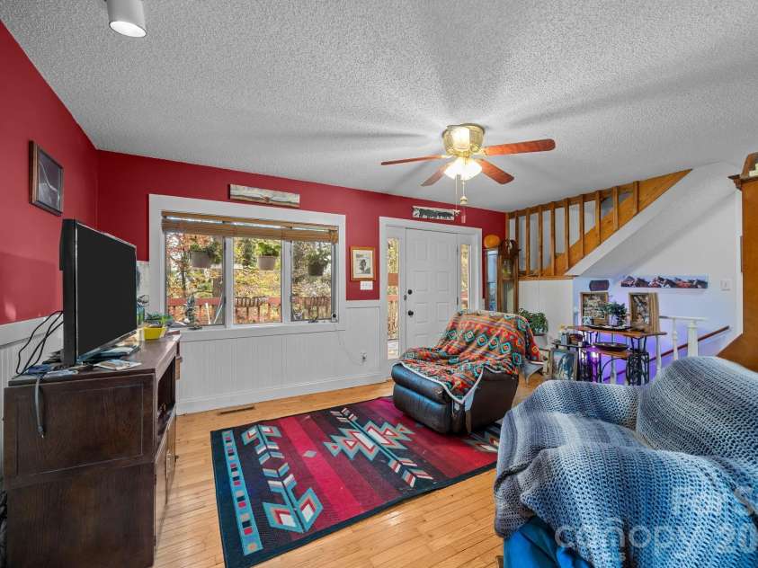 3114 New Leicester Highway, Leicester, NC 28748.  MLS# CAR4314334, YatesRealty ID 3494. 