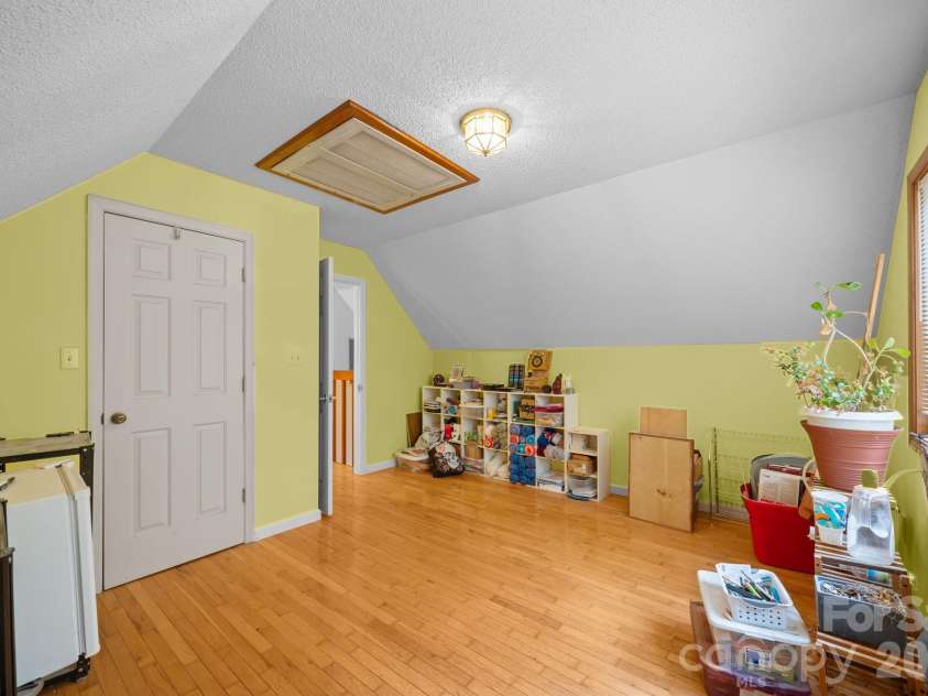 3114 New Leicester Highway, Leicester, NC 28748.  MLS# CAR4314334, YatesRealty ID 3494. 